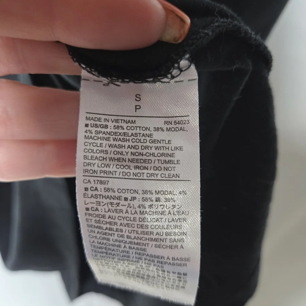 Banana Republic Small Timeless Tee Classic Black Short Sleeve Top T-shirt Cotton - Picture 3 of 4